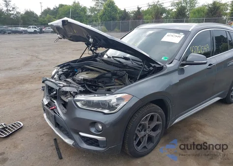 2019 BMW X1 xDrive28I z USA, uszkodzony, nr VIN WBXHT3C59K5L37617